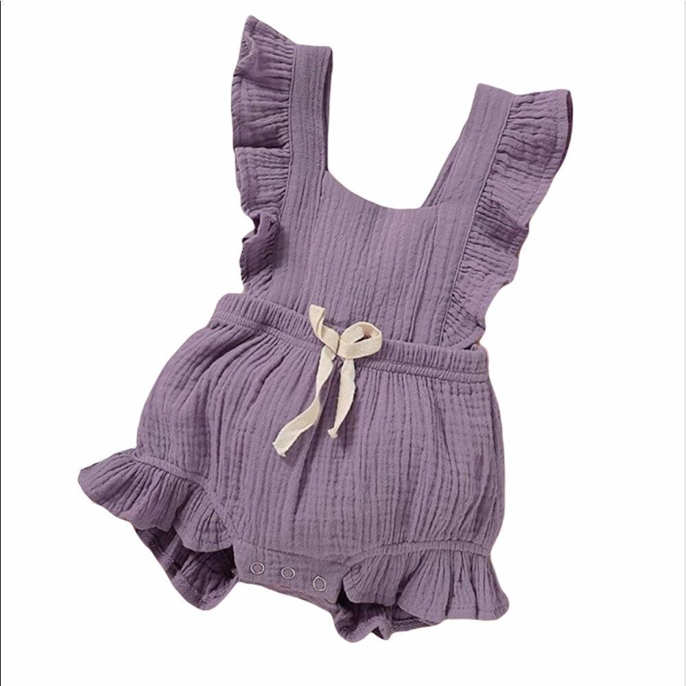 Baby Girl Ruffled Sleeveless Romper backless